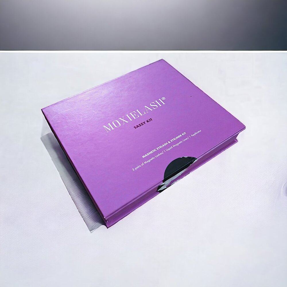 MOXIELASH Sassy Magnetic Eyelash & Eyeliner Kit - Picture 9 of 9
